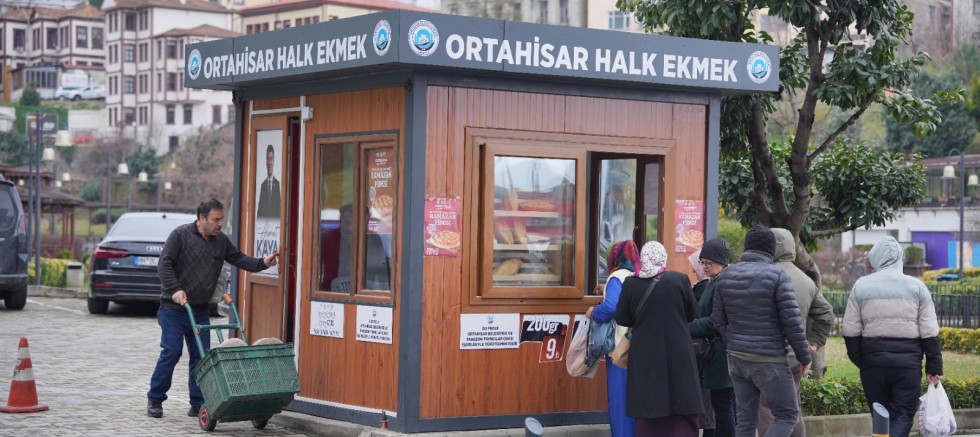 476 bin 305 adet uygun fiyatlı ekmek