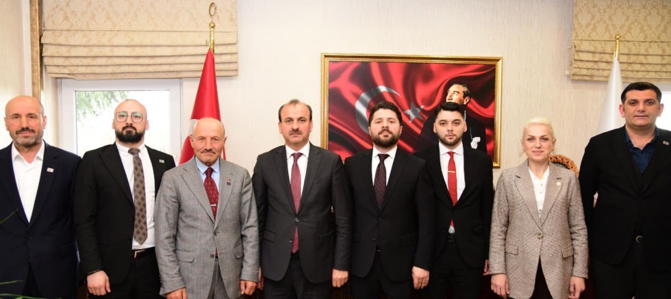 BAŞKAN KALKIŞIM’DAN İL MİLLİ EĞİTİM MÜDÜRÜ HASAN UYGUN’A ZİYARET