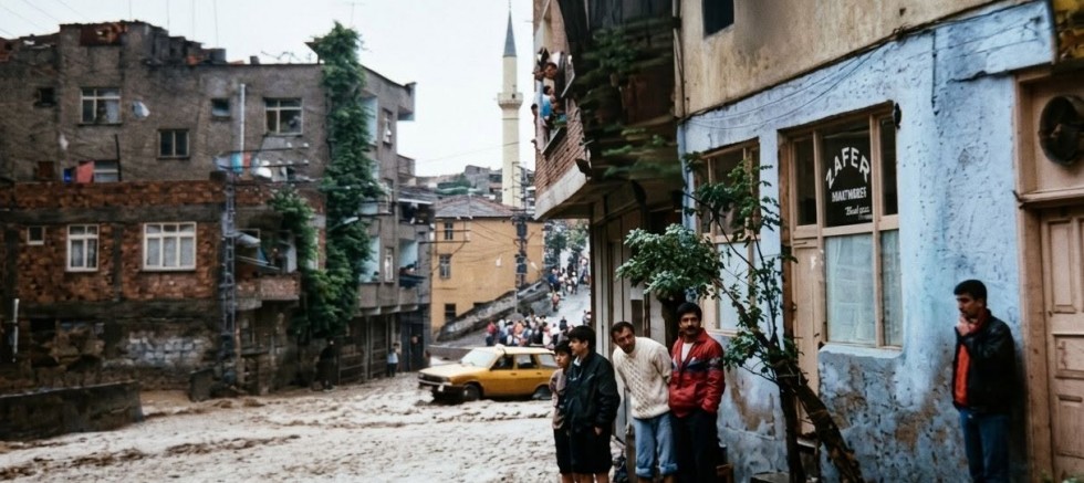 Doğal Drenaj Sistemlerini Bozarak Taşkın Riskini Büyütüyoruz