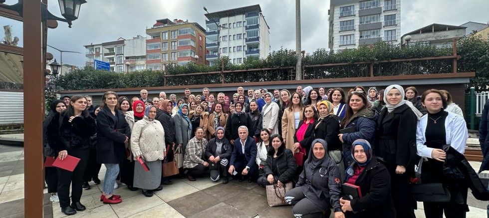 Gökhan GEDİKLİ: “Emekçi Kadınlar Günü kutlu olsun”