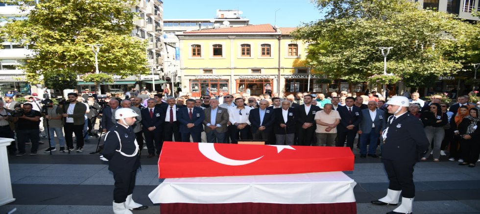 BAŞKAN GENÇ: “O TRABZON’UN HAFIZASIYDI”