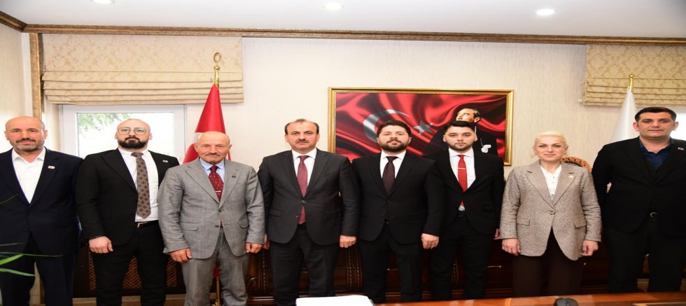 BAŞKAN KALKIŞIM’DAN İL MİLLİ EĞİTİM MÜDÜRÜ HASAN UYGUN’A ZİYARET