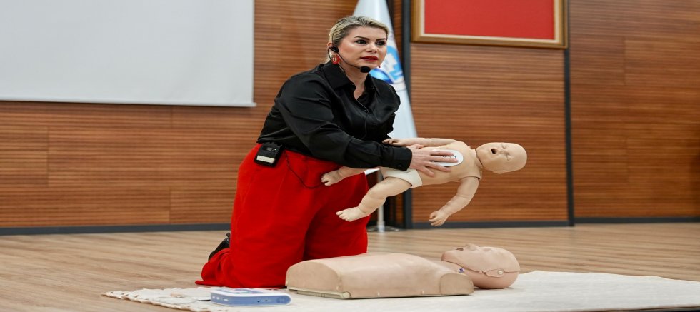 HAYAT KURTARAN İLK YARDIM EĞİTİMİ