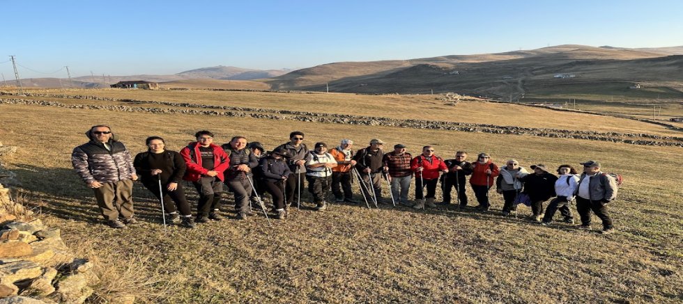 Hoca  Mezarı Yaylası Doğaseverleri Büyüledi…