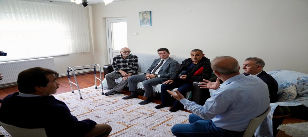 “İHTİYAÇ SAHİBİ VATANDAŞLARIMIZIN YANINDA OLMAK, EN TEMEL GÖREVİMİZ”