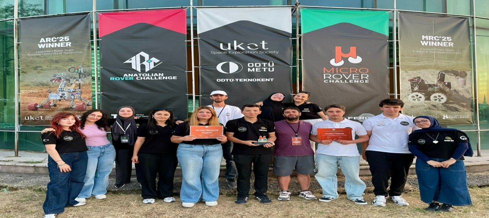 Öğrencilerden Çifte Başarı