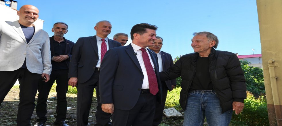 ORTAHİSAR BELEDİYESİ, ESKİ FUTBOLCU HÜRREM BOSTAN’IN EVİNİ YENİLEDİ