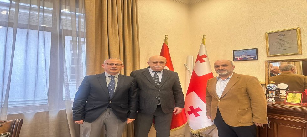 Özel İmperial Hastanesi Yönetim Kurulu'ndan Gürcistan Başkonsolosluğuna taziye ziyareti