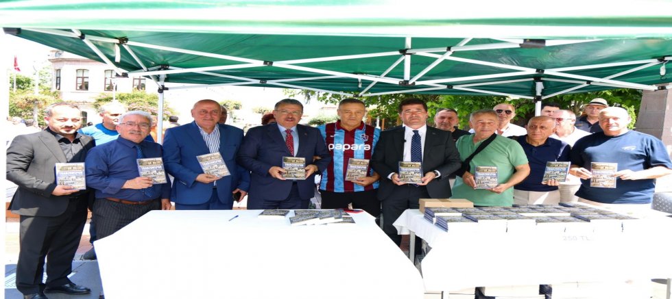 ‘TRABZONSPOR: FUTBOLDA ANADOLU DEVRİMİ’ KİTABININ İMZA GÜNÜ