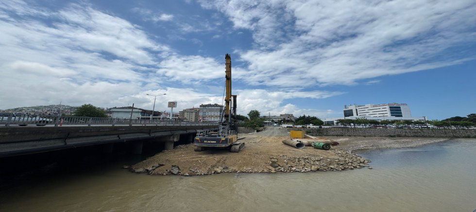 ULAŞIMI RAHATLATACAK DEV PROJEDE İLK ADIM