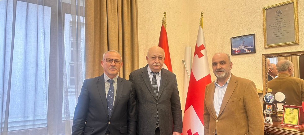 Özel İmperial Hastanesi Yönetim Kurulu'ndan Gürcistan Başkonsolosluğuna taziye ziyareti