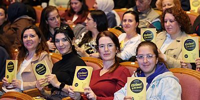 ‘ÇEKMECEM’DE KİTAP VAR’IN BU AYKİ KONUĞU SANİYE BENCİK KANGAL OLDU