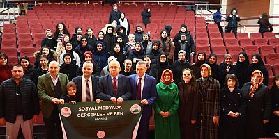 Celal Hoca gençlerin gönlünü fethetti 