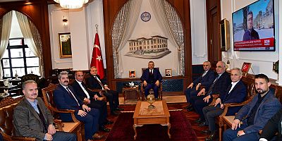 Gökhan Gedikli, Vali Tahir Şahin'i makamında ziyaret etti.