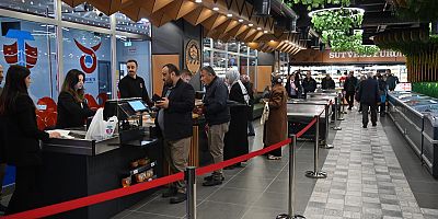 TRAMAR’A VATANDAŞLARIN YOĞUN İLGİSİ SÜRÜYOR