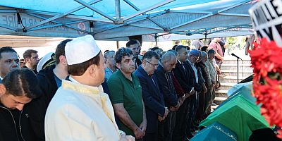 YILDIZ AİLESİ DUALARLA UĞURLANDI