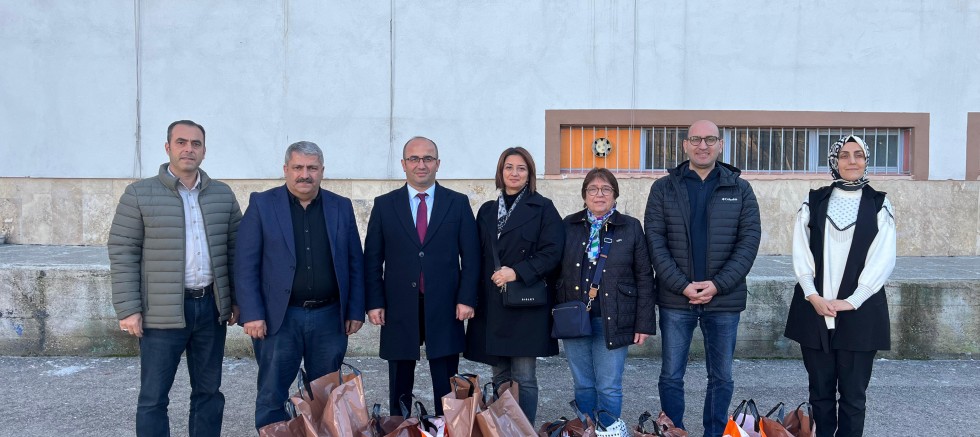 Trabzon Gümüşhaneliler Derneği’nden örnek davranış…