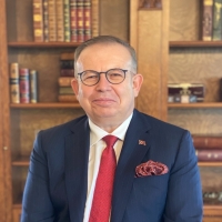 Doç. Dr. Cihat Yaycı